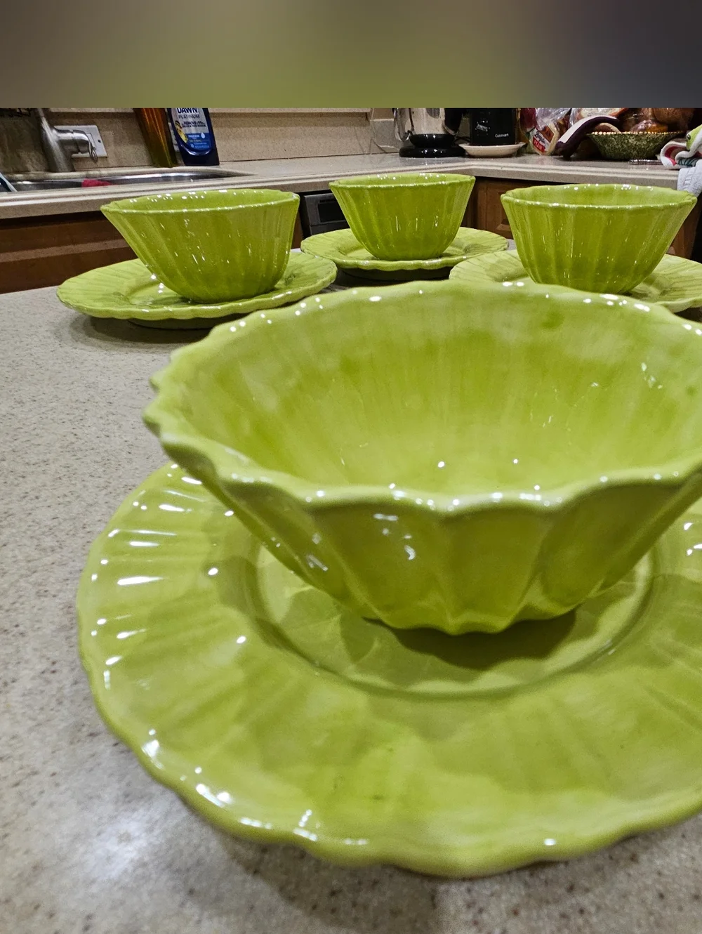 Ruffled KIWI AMBIANCE DISHES, Nanette Vacher Designer Dishes, Vintage Pottery - Picture 3 of 9